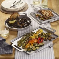 Gourmet Grillware Square Griddle With Handles -Tableware Shop gourmet grillware square griddle with handles 201045 3