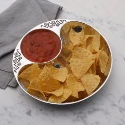 Reggae Small Chip And Dip -Tableware Shop reggae chip and dip 5310044 2 62142a16 acfc 41aa b2b4 33cc0d307e69